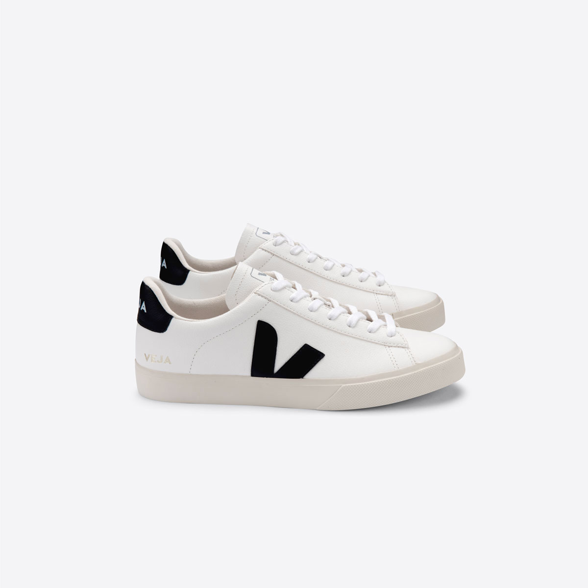 VEJA CAMPO Chromefree Leather White Black