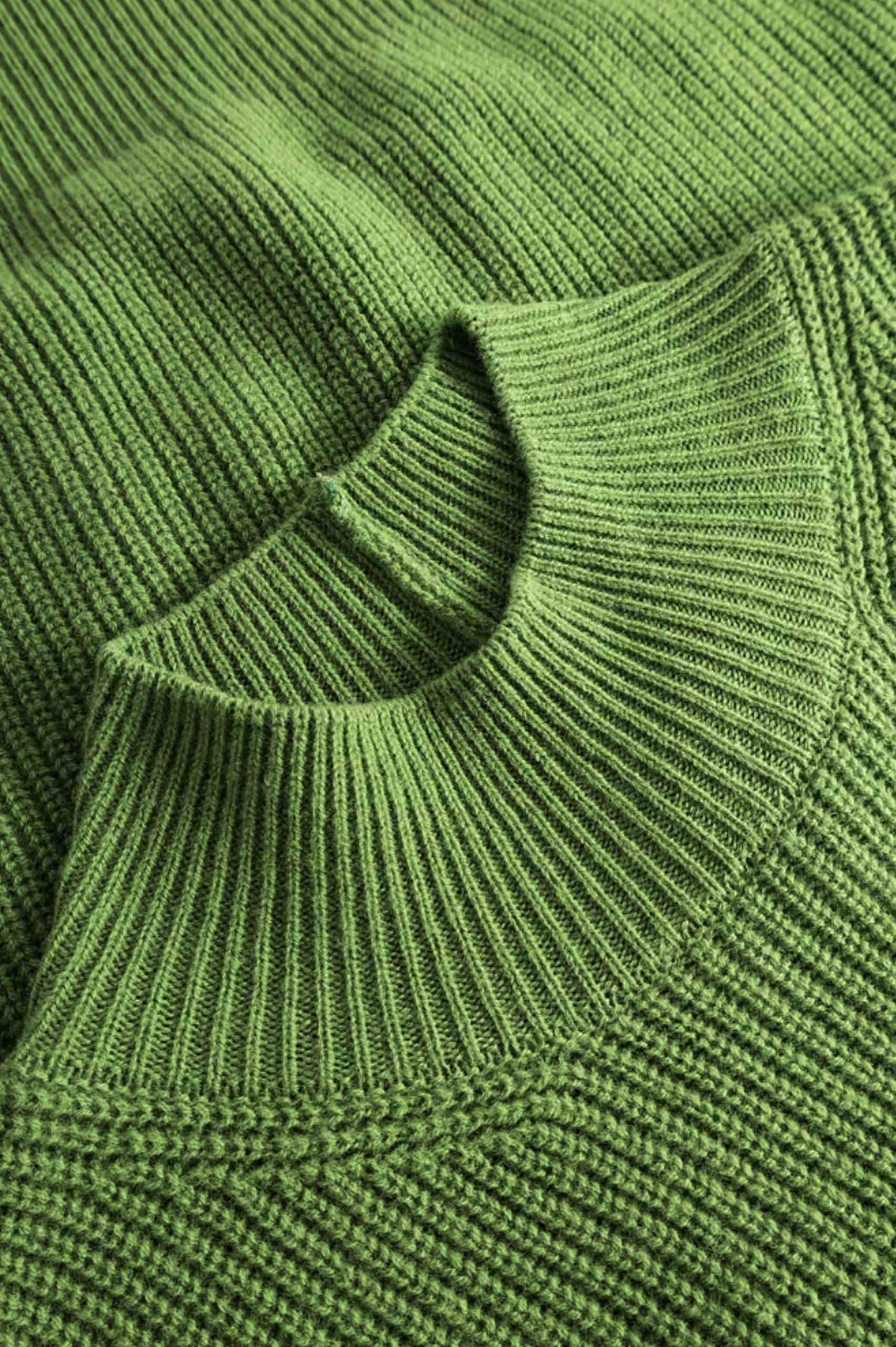 MASKA Pull AMEDE LAMBSWOOL With Pockets Leaf green
