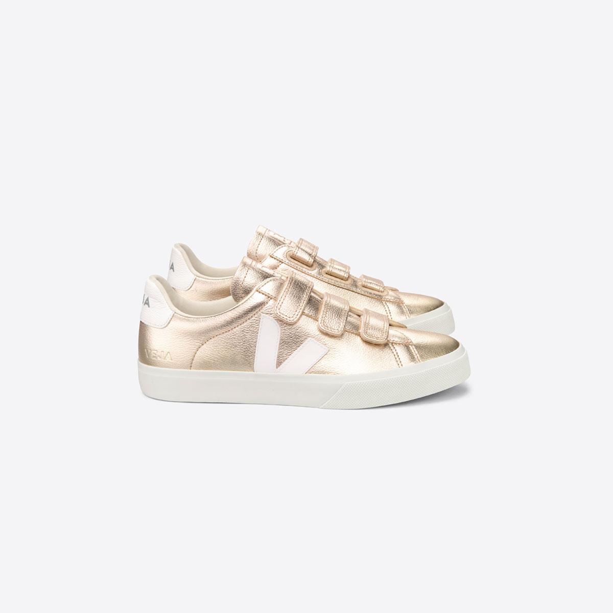 VEJA RECIFE Chromefree leather platine white