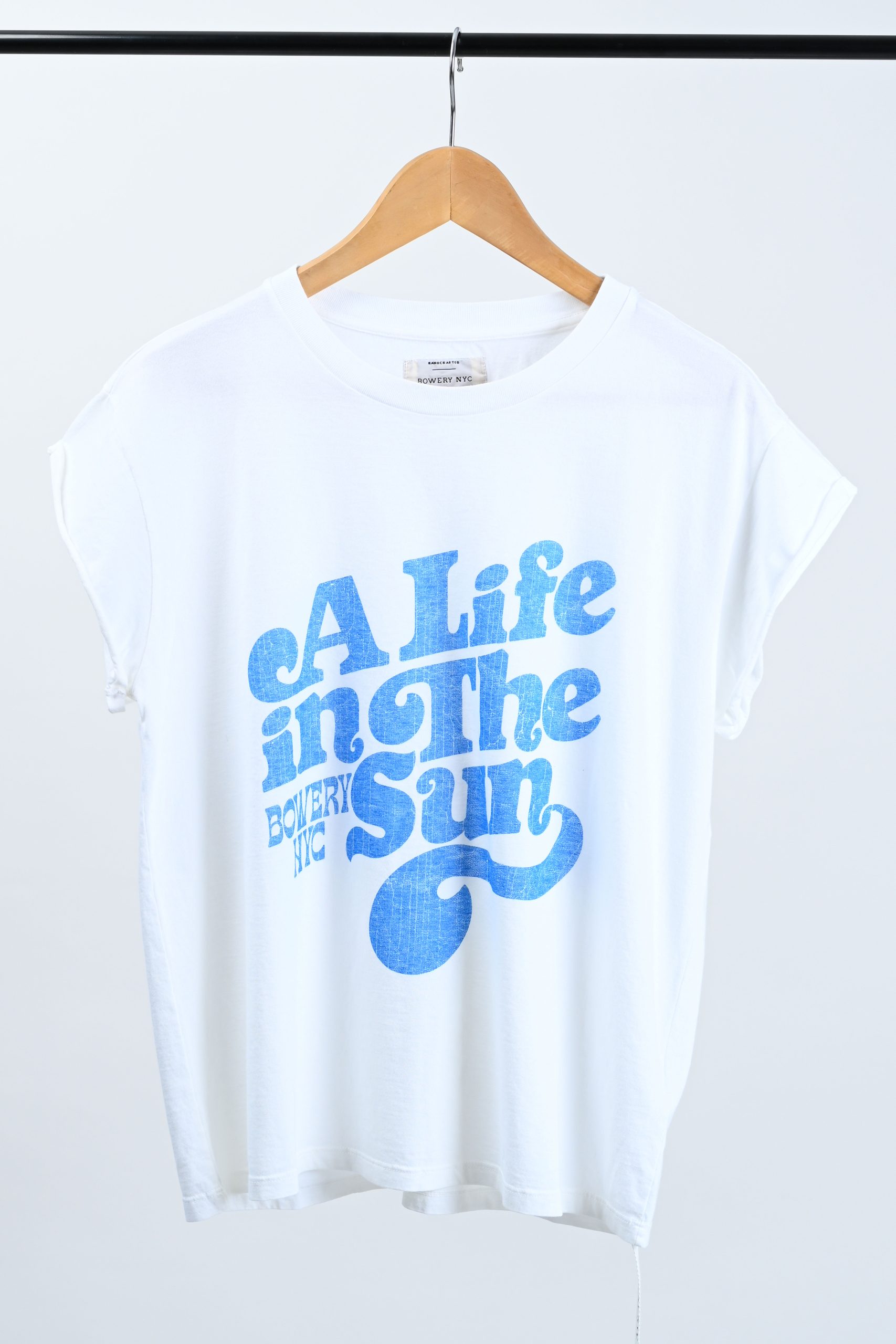 BOWERY Tee A LIFE IN THE SUN crew neck