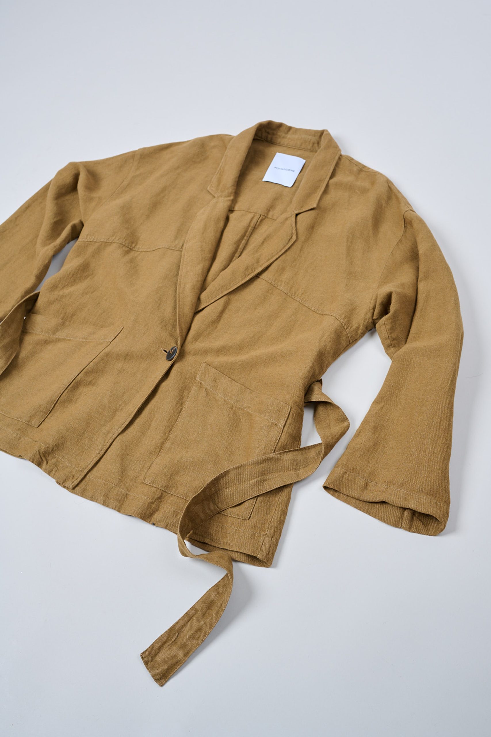 POMANDERE Veste avec ceinture Tobacco